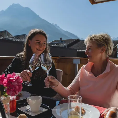 Apartment Edith Telfes im Stubai Exterior photo